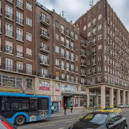 Extra - Stylish & Luxury Lejlighed *